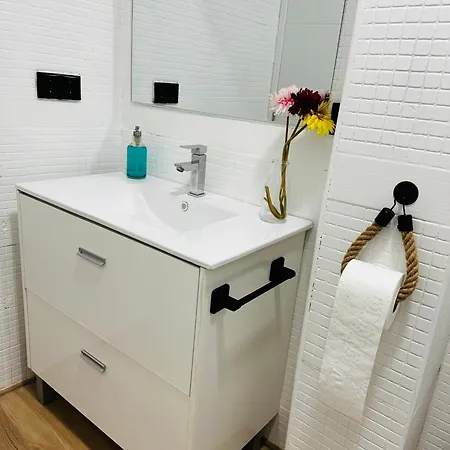 Esparta ! Apartament *